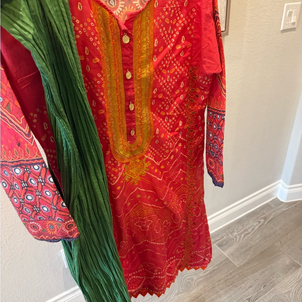 Pakistani /indian Bundle offer you will get all three